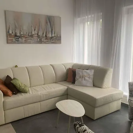 Beachfront In 54818 Dom wakacyjny *