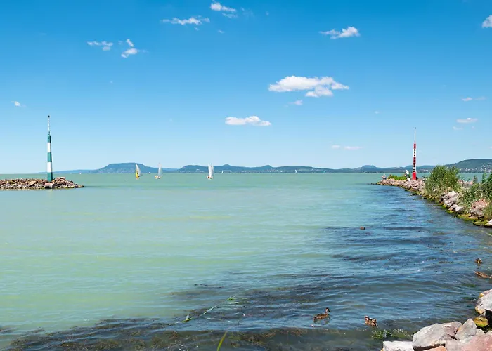 Dom wakacyjny Beachfront In 54818 Balatonboglár